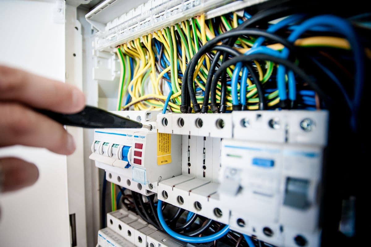 Kitchen electrical installation